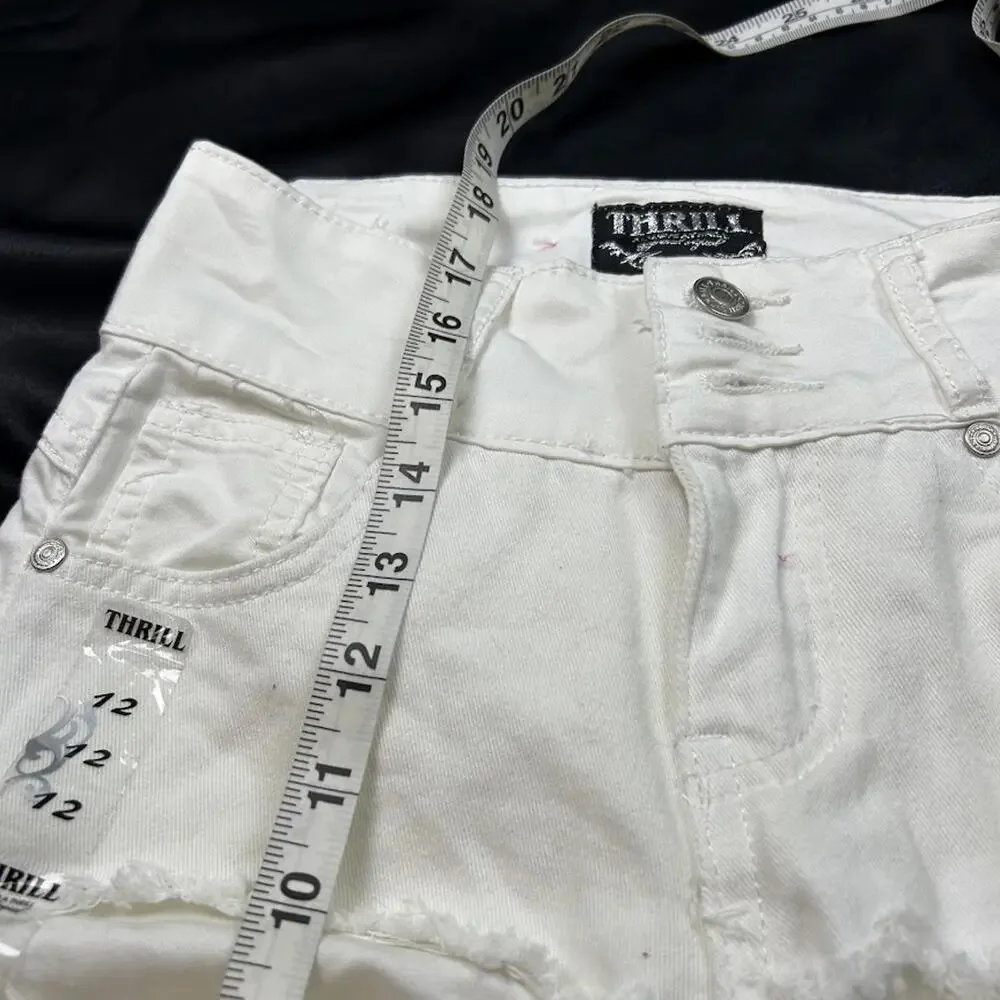 Thrill Women’s White Jean Shorts Size 12 Distressed Faux Hole Denim‎ Shorts